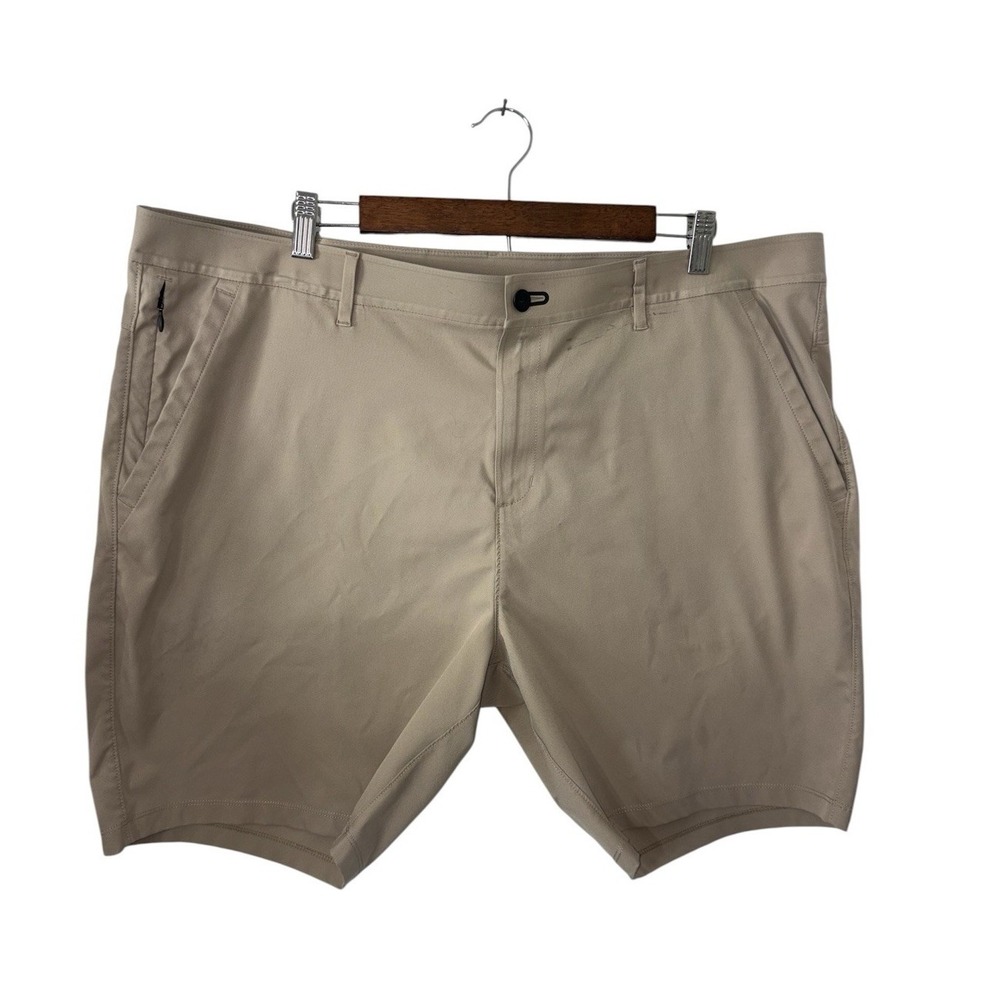 Public Rec Workday Shorts Mens 42 Tan Performance Tech Casual Chino Stretch Read